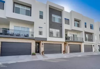 Photo #2: 6048629 Listing