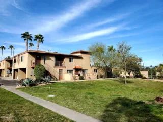 Photo #2: 6048736 Listing