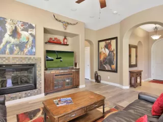 Photo #6: 6048778 Listing 