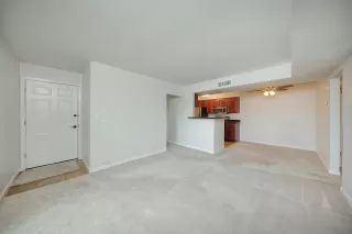 Photo #2: 6049233 Listing