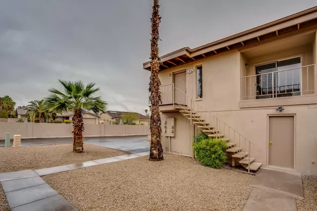 MLS: 6049235 Condo For Sale