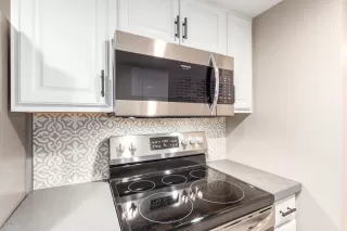 Photo #4: 6049258 Listing
