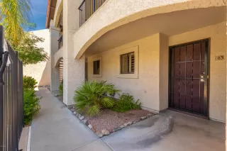 Photo #6: 6049330 Listing