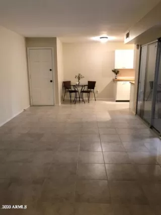 Photo #4: 6049509 Listing