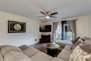 Photo #4: 6049667 Listing 