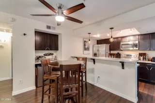 Photo #6: 6049667 Listing 