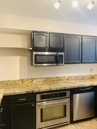 Photo #4: 6049671 Listing