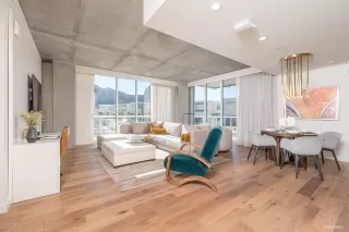 Photo #2: 6049801 Listing