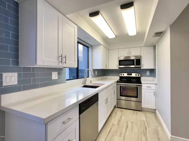 MLS: 6049834 Condo For Sale