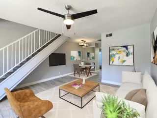 Photo #3: 6049834 Listing