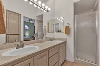 Photo #3: 6049839 Listing 