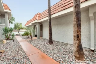 Photo #5: 6050198 Listing