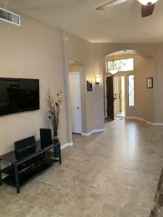 Photo #5: 6050254 Listing