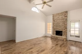 Photo #2: 6050551 Listing 