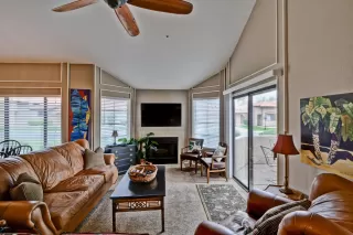 Photo #5: 6050615 Listing 