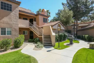 Photo #1: 6050746 Listing 