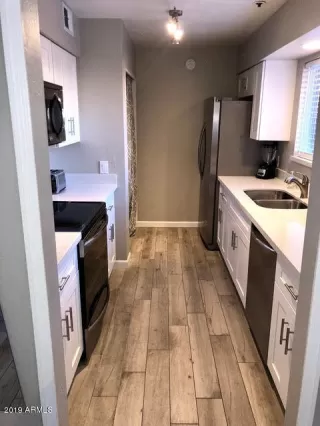 Photo #5: 6050899 Listing 