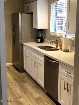 Photo #6: 6050899 Listing 