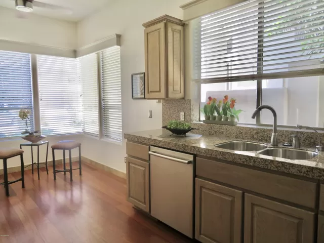 MLS: 6050954 Condo For Sale