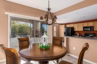 Photo #6: 6051322 Listing 