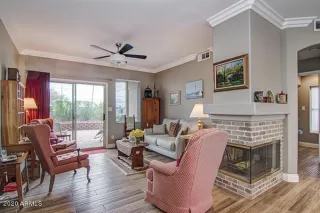 Photo #5: 6051426 Listing