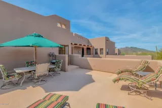 Photo #5: 6051590 Listing 