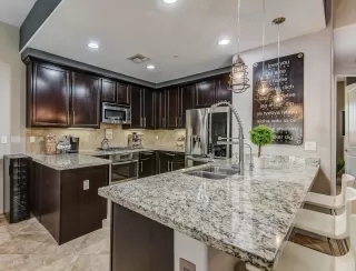 Photo #1: 6051899 Listing 