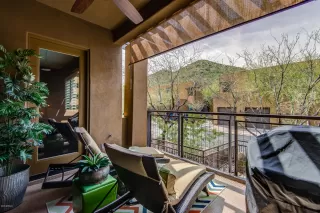 Photo #5: 6051899 Listing 