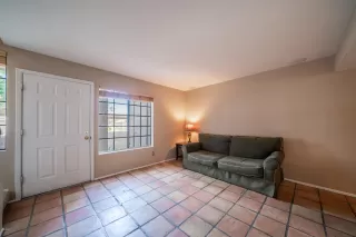 Photo #4: 6051940 Listing 