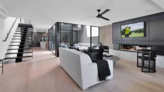 Photo #1: 6052548 Listing 