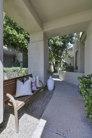 Photo #2: 6052574 Listing