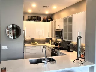 Photo #1: 6052595 Listing