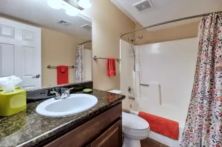 Photo #4: 6052680 Listing