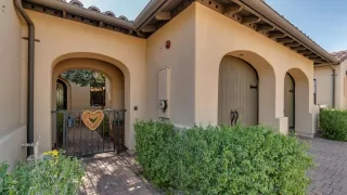 Photo #1: 6052720 Listing