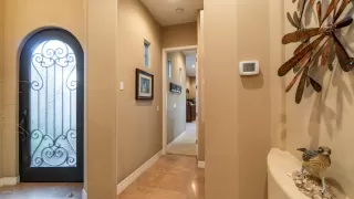 Photo #5: 6052720 Listing