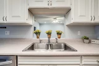Photo #6: 6052727 Listing