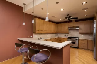 Photo #5: 6052866 Listing