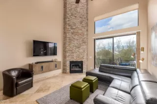 Photo #5: 6052909 Listing