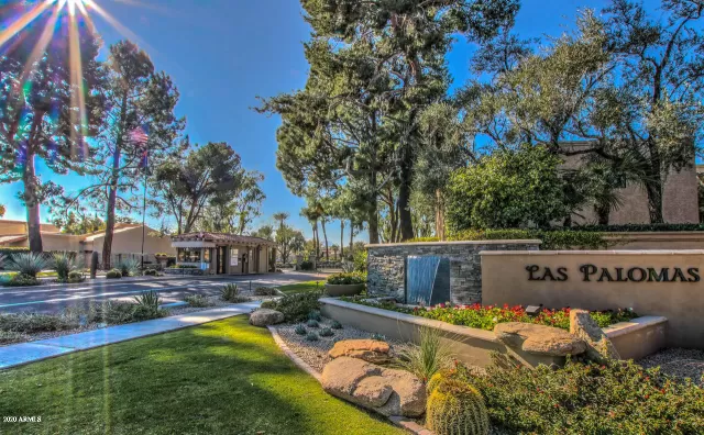 MLS: 6053020 Condo For Sale