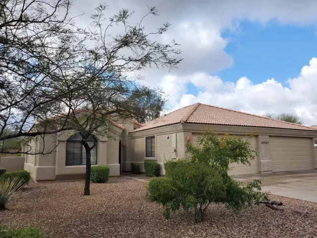 MLS: 6053080 Condo For Sale