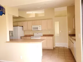 Photo #4: 6053080 Listing