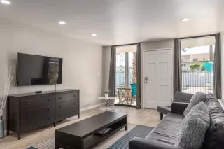 Photo #3: 6053685 Listing 