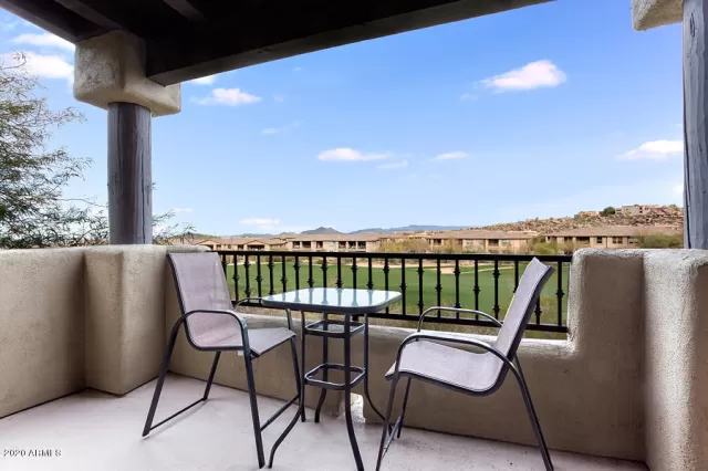 MLS: 6053707 Condo For Sale