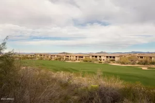 Photo #6: 6053707 Listing