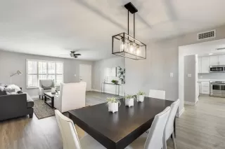Photo #3: 6053746 Listing