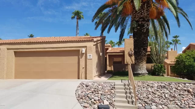 MLS: 6053929 Condo For Sale