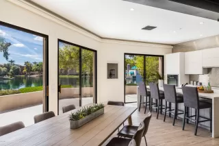 Photo #4: 6053964 Listing