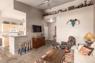 Photo #2: 6054082 Listing