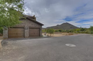 Photo #4: 6054209 Listing 