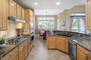 Photo #1: 6054255 Listing 